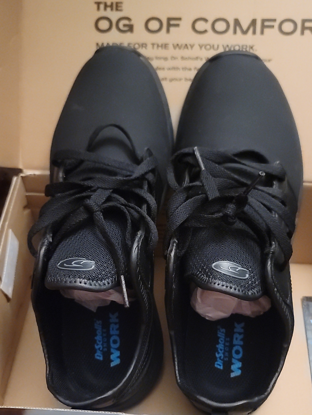 Dr. Scholl's sz 10  Men's Black Slip-Resistant Work Sneakers